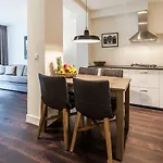 アパートホテル Numa Oosterpark 3*