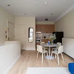 アパートホテル Numa Oosterpark アムステルダム