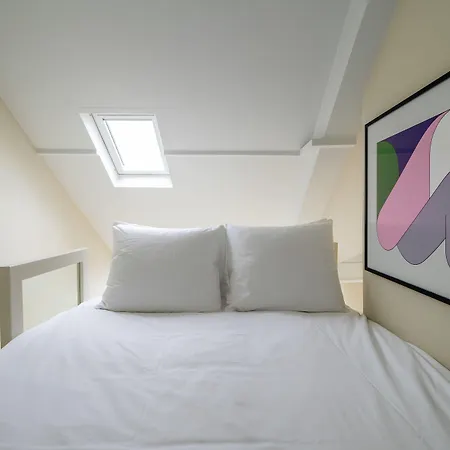 Numa Oosterpark Aparthotel 3*